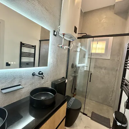 Salmon De Steram Flats Торремолинос